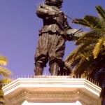 памятник веласкесу в Севилье